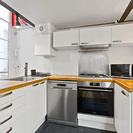 Apartment Quartier Musee Du Louvre - 2 Bedroom Free Netflix Paris